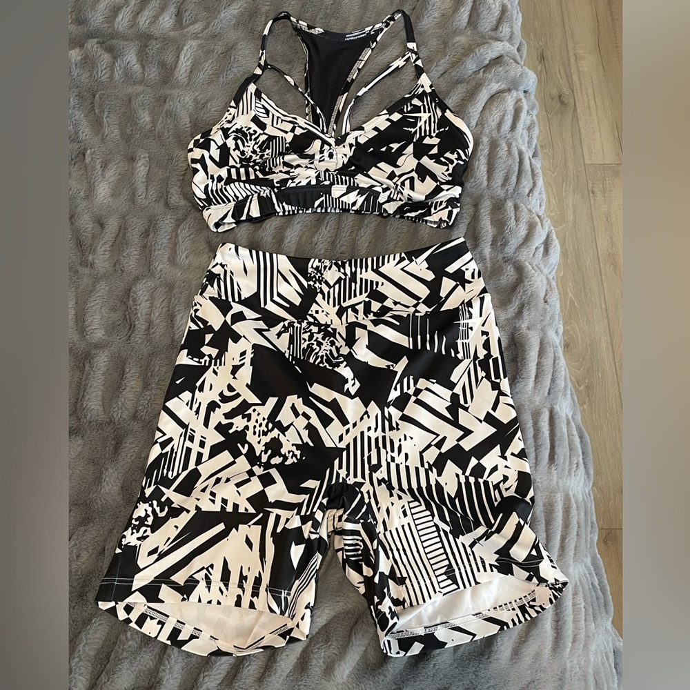 Gymshark Power Set - Medium